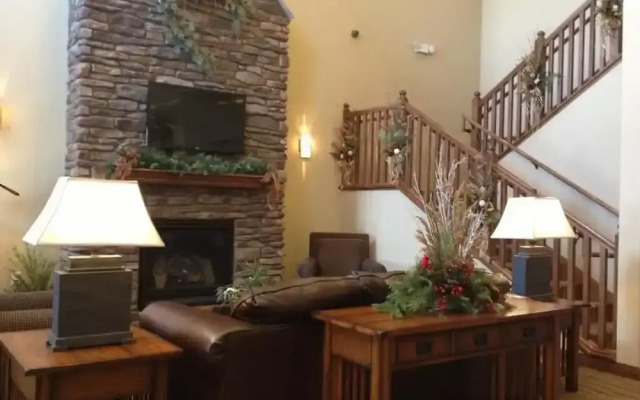 Grandstay Hotel And Suites Luverne