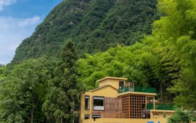 Zhangjiajie Wulingyuan Yuzhu Homestay