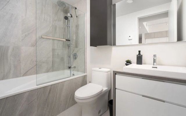 Designer 1BR plus Study Suite