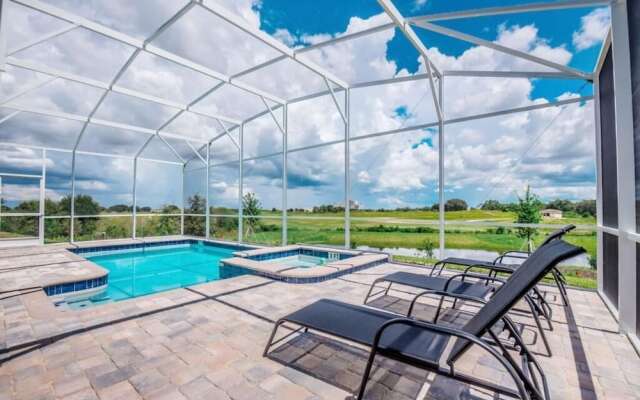 1625maids 8 Bedroom Villa