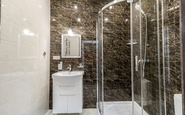 Opera House Apartment 3