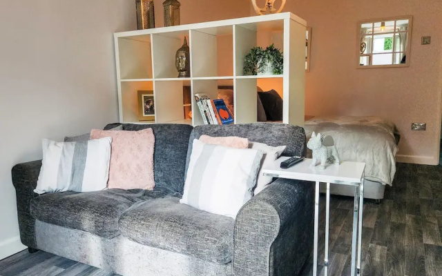 Portway Nook - 1 Bed Studio - Bishopston