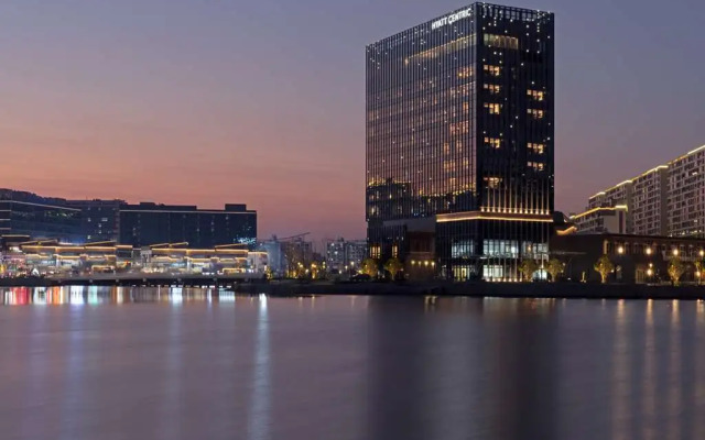 Hyatt Centric Lakeside Ningbo