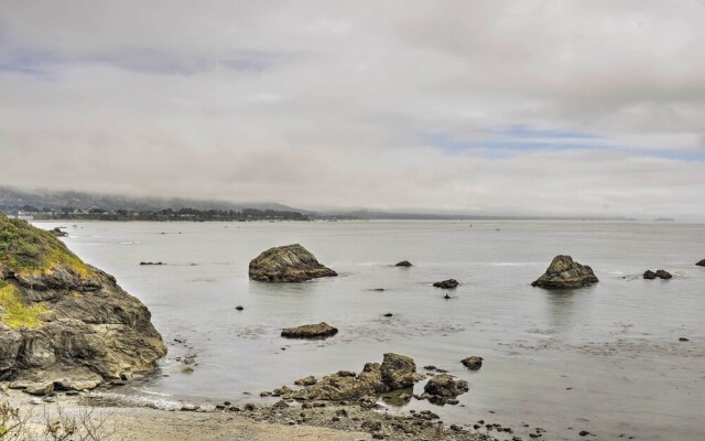 Brookings Vacation Rental Studio - Walk to Town!