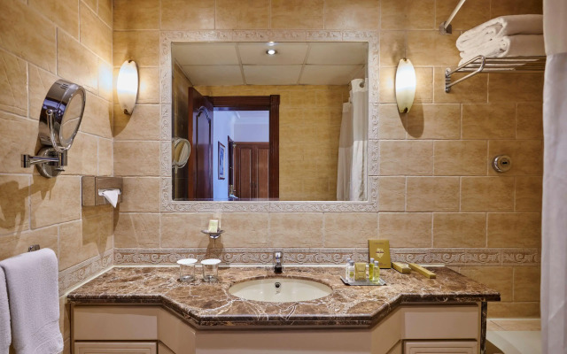 Hilton Cairo Zamalek Residences