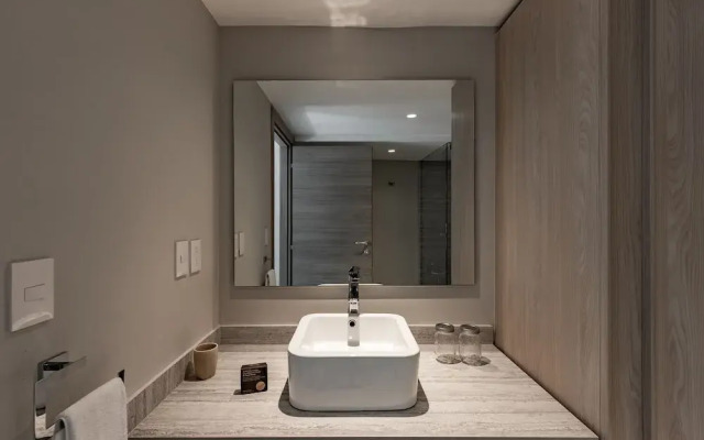 Casai Polanco 2BR 2BA Designer Suite