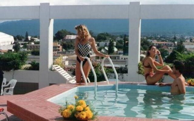 Hotel Arenales