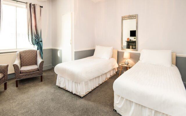 Hardwicke Arms Hotel