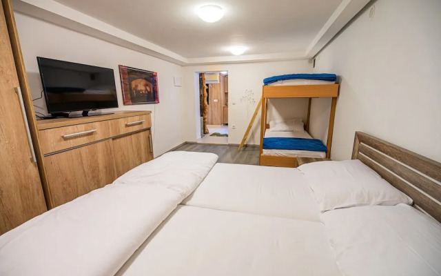 Apartments Zvoh, Krvavec, Ski-in, Ski-out
