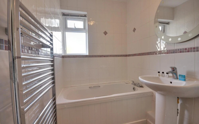 Mauve - 2 Bedroom Apartment on Peninsula
