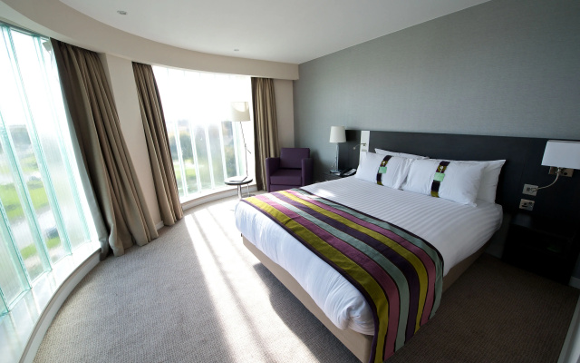 Holiday Inn Southend by IHG