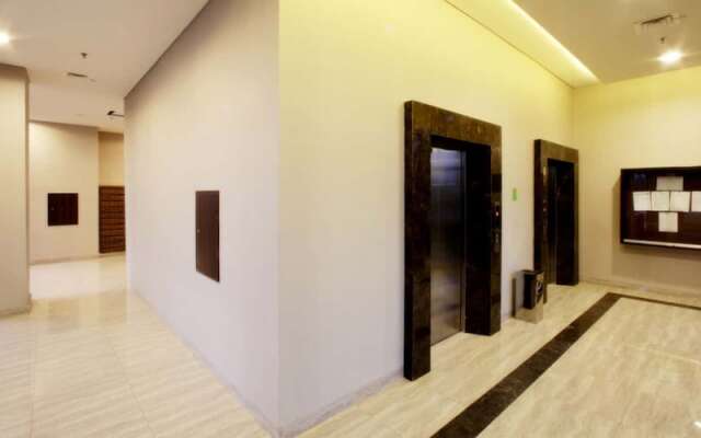 Quade Stay at Serpong Greenview