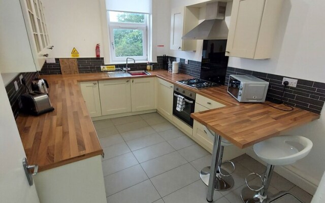 Maze Rented Accommodation