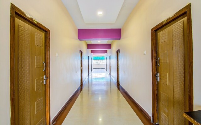 OYO 15019 Savera Function Hall