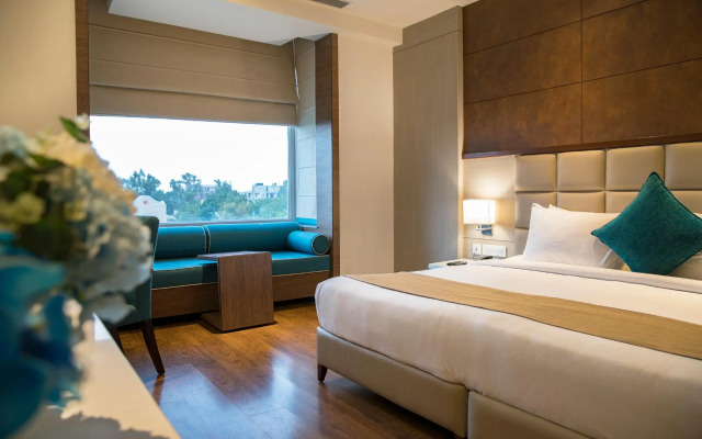 Tivoli Garden Resort Hotel