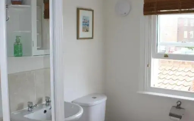No2 Abbey View Apartment