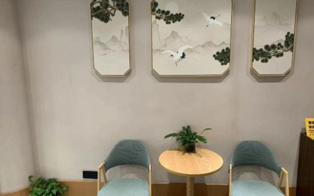 JITING HOTEL  SHANGHAI WAITAN EAST NANJING ROAD  Subway Station Branch