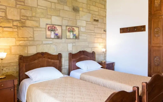 Fotini Traditional Villas