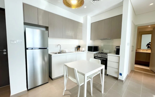 Dubai Hills Stunning & New - 1bedroom