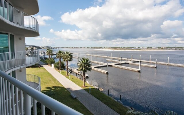 Crc0202 4 Bedroom Condo