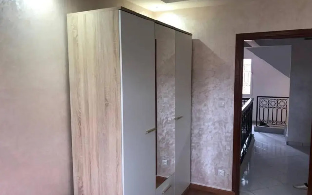 Riad 3 Bedroom Residential With Pool Next Medina