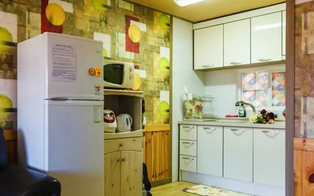 Anmyeondo Red Sun Pension