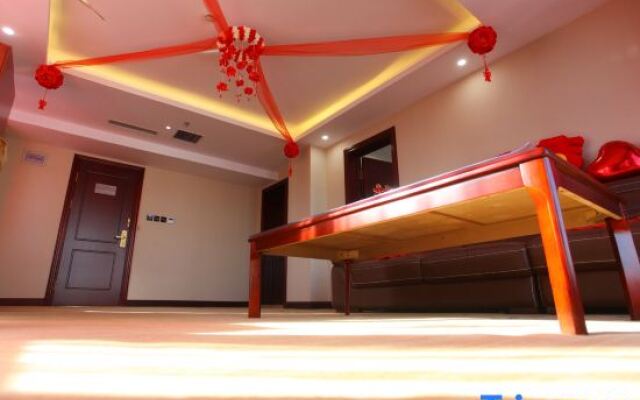 Astronomical Hotel (Shenyang North 2nd Road Xingmoor Branch)