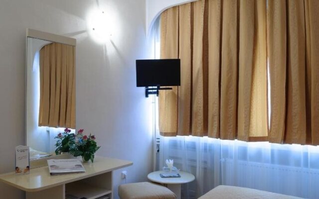 Galmondo Hotel