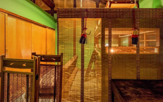 -Murasakian- Kyoto no ceiling classical house