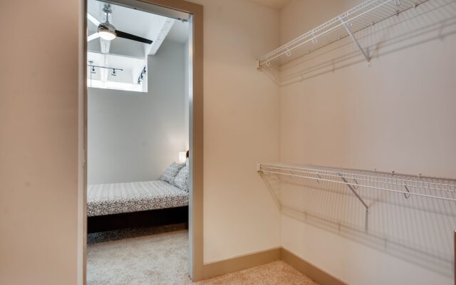 1stHomeRent Centennial Apartments