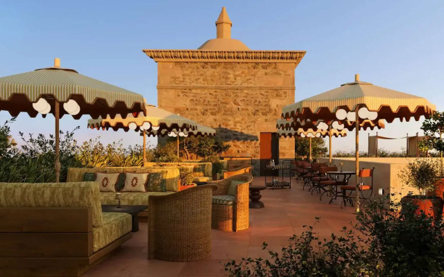 Palacio de Godoy Caceres, Curio Collection by Hilton