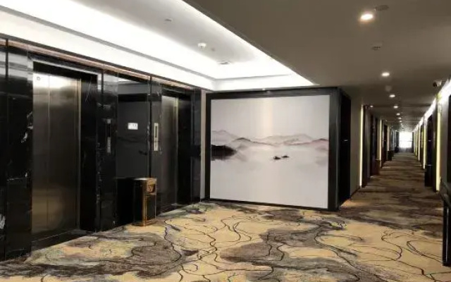 Huilai Hotel