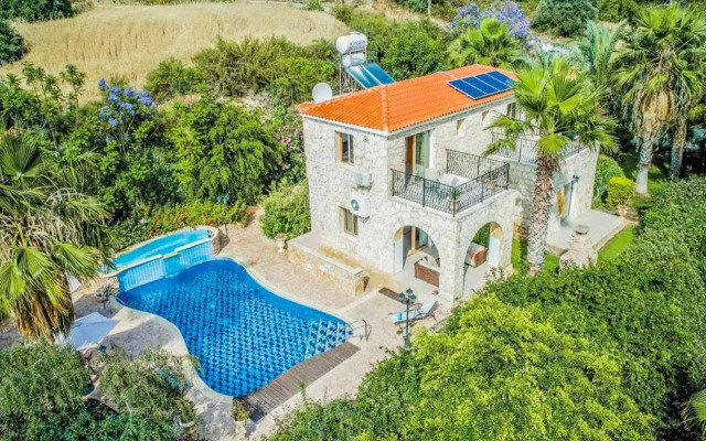 Villa Anna Argaka