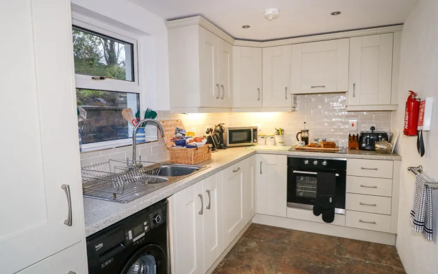 Woodleigh Cottage
