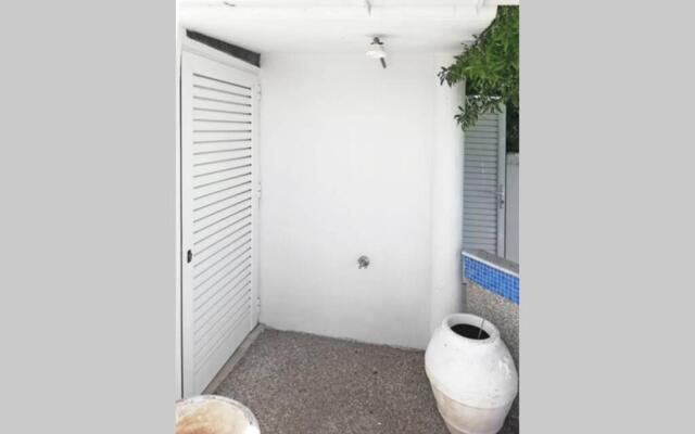 Family Maisonette with pool #3