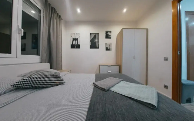 Apartamento junto Estadio y Fira