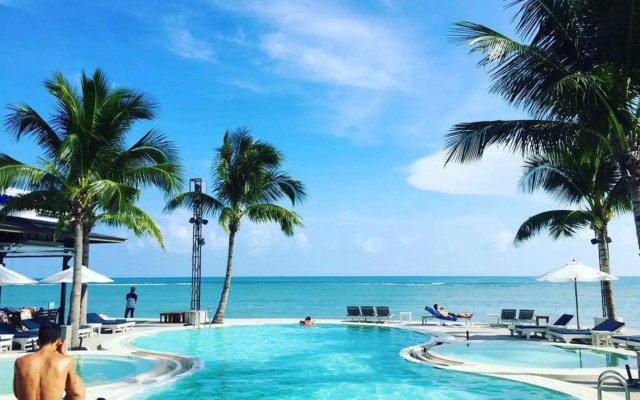 Combo Beach Hotel Samui