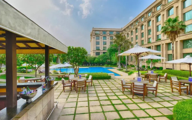 The Grand Luxury Apartment