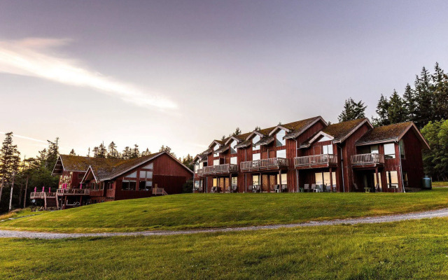 Tsa-Kwa-Luten Lodge