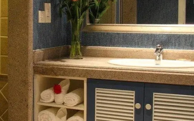 Qingshuiwan Hot Spring Holiday Village