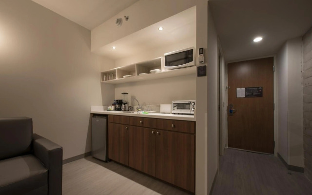 Microtel Inn & Suites by Wyndham Irapuato