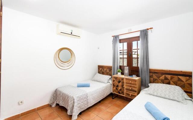 Villa Papagayo by Villa Plus