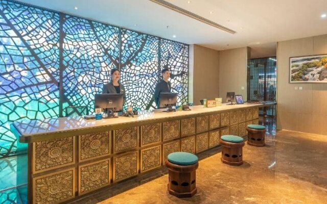 Jiuzhaigou Hotel