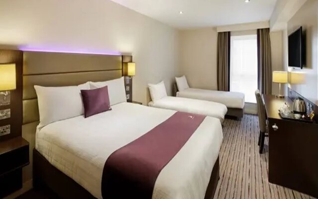 Premier Inn Liverpool North