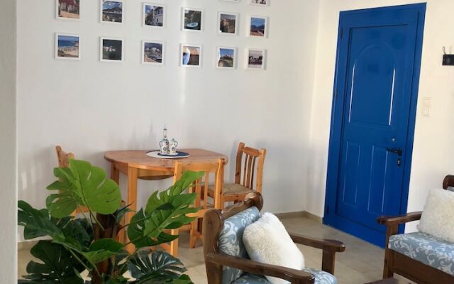 Aphrodite and Apollo Apartments