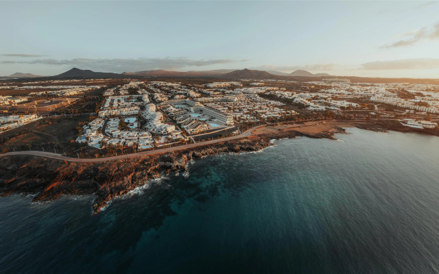 Radisson Blu Resort Lanzarote - Adults Only +16
