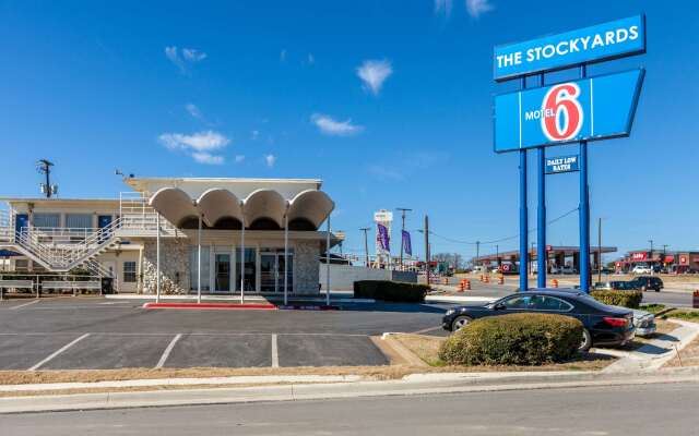 Motel 6 Fort Worth, TX - Stockyards