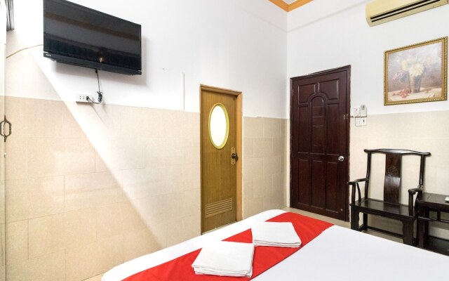 Huong Hotel by OYO Rooms