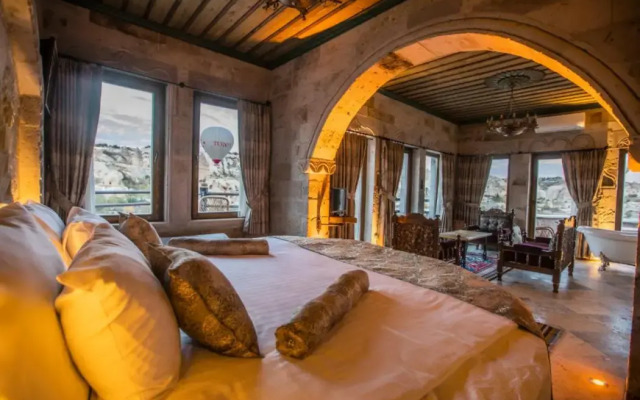 Şah Saray Cave Suites