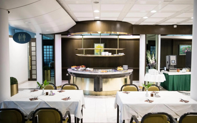 Alp Hotel
